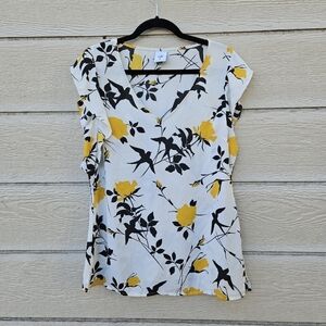 Cabi birdwatcher blouse 3963 flutter sleeve lightweight medium.
